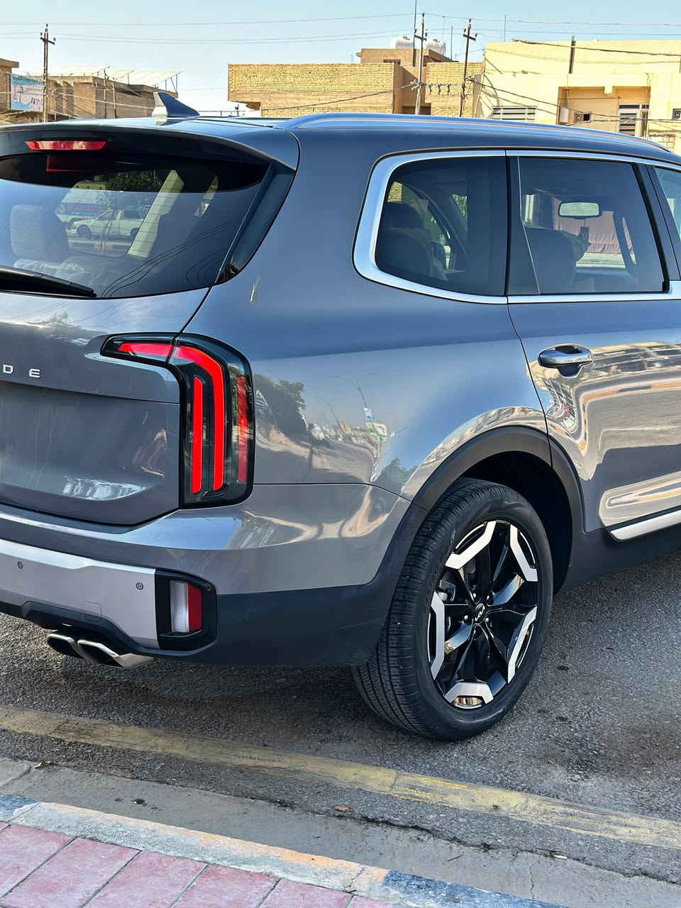 السلام عليكم كيا تيلورايد 2024 VIP فول مواصفات حادث خفيف 280 *********** واتساب
