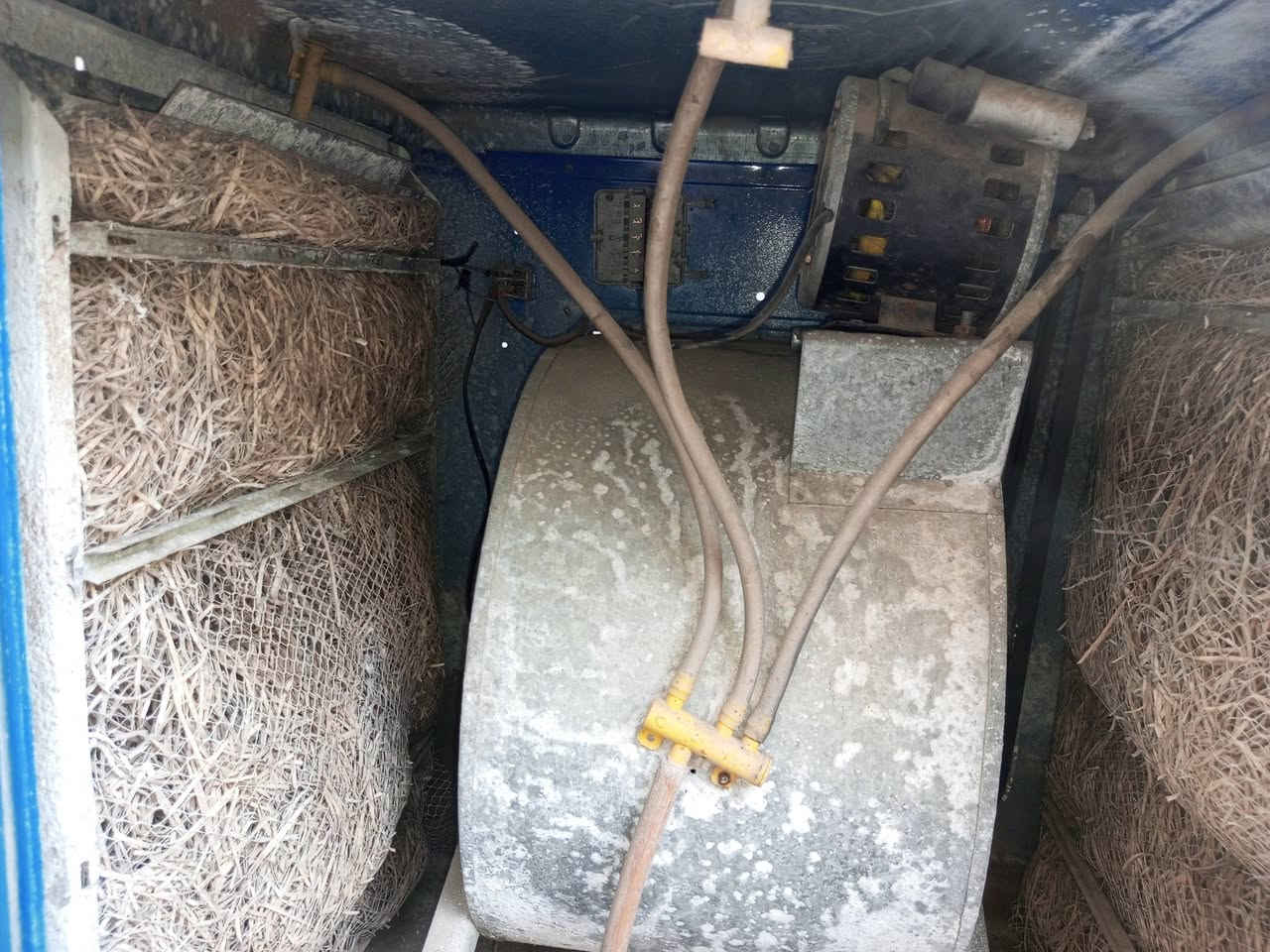 مبردات ثنين للبيع الاولى صحراوي كارتون والثانية جل عادي ثنيناتهن  160الف مكاني حي العسكري


**إذا كنت صاحب هذا الإعلان وتريد حذفه لأي سبب، رجاءا أرسل رسالة إلى الدعم الفني**