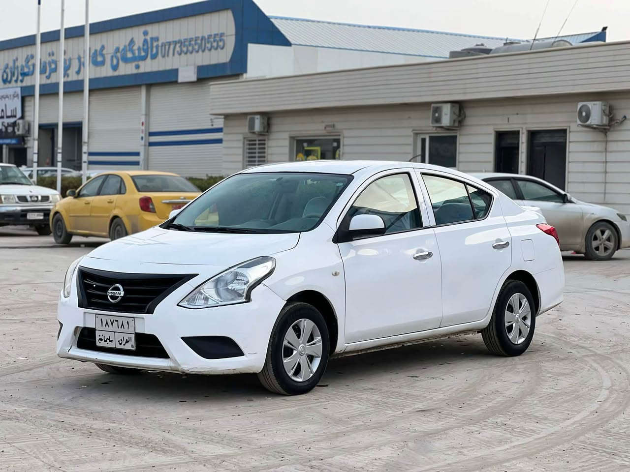 لاکشمیبای 2015. گیر تۆماتیک. خلیجی. ٤ پارچەی بۆیاخە. تەنها جاملخ سەکن تۆزئ ژووری گرتووە. بەشەردی گیر و مەکینە و تووند و تۆلی.سەیارەیەکی زۆرپاک و مالی دۆست. بەشەردی تحویل و غەرامە وەکالە. مواسەفاتی (دووگیچ و ABS. کامیرا. حاسە. …هتد). سعر فرۆشتن ٨٣ گەلا مجال زۆرکەم. 
شوین. کەلار

ژ.م
***********

واتس اپی لەسەرە

*********** كالار, السليمانية
