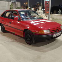 موديل ١٩٩٣ • اوتوماتيك • حجم ١٫٨