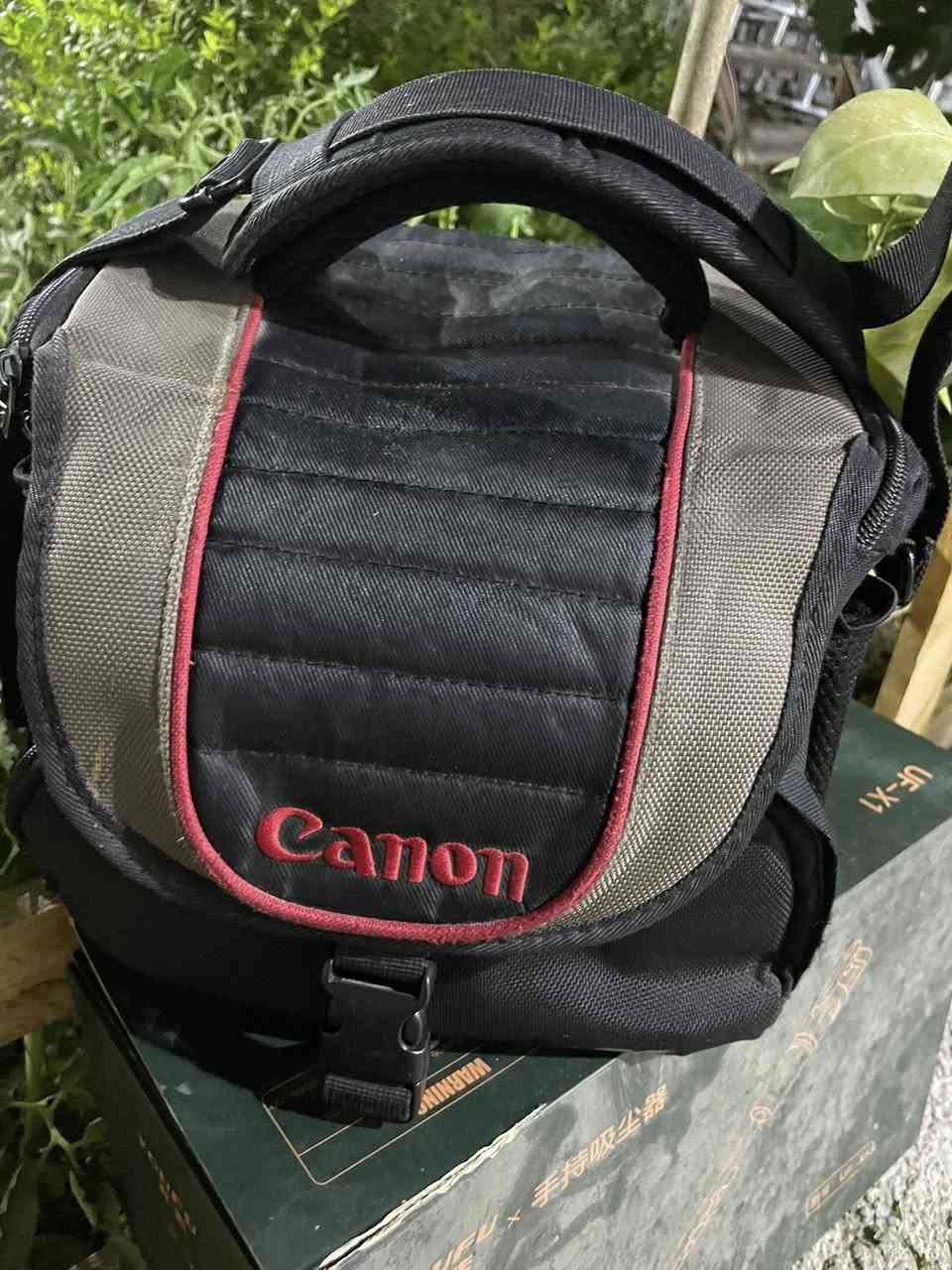 للبيع
Canon
60D
الملحقات 
شاحنه 
بطاريه عدد 2
عدسة 55.18 اوتو فوكس 
زوم 300.70 اوتو فوكس 
جنطه دبل درع ضد الكسرر 
فلاتر عدسات
ستاند ثلاثييي

الكامرا نظافة 100% استخدام كلش قليل

المكان بغداد للاستفسار اكثر السعر ع خاص او الاتصال 
***********
