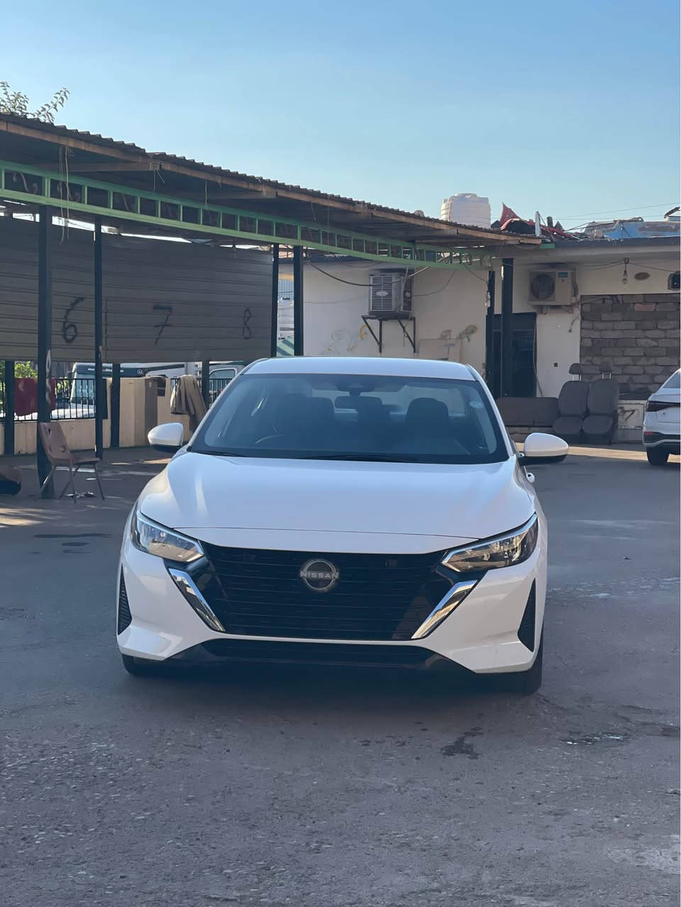 NISSAN SENTRA 2024 SV
بجم و خلفي كبس
باب و جملغ صبغ 
بدون دواخل 
ايرباك فقط واحد دكمه
سيارة جاهز بدون مصرف 
موصفات SV
سعر 138$ 
*********** أربيل, العراق
