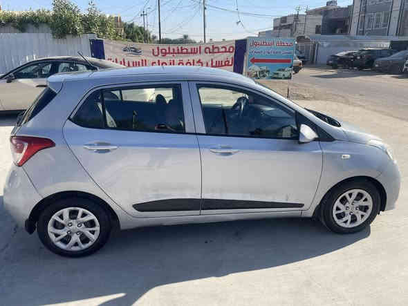 السلام عليكم 
جمعه مباركه 
للبيع i10 كراند  2020 خليجي شركه هيونداي
بيها صبغ بابين عكس السايق  رش فقط بدون دواخل والباقي مكفول 
ماشيه 36 km
رقم وهزه وتجديد سنويه قبل اسبوع كملتها 
السياره جديده من كل النواحي وعلى ايد وحده 
بيها شاشه  ومسويلها بوليش سونكس ونانو سيراميك ابو السنه 
السعر 100$ وبيها مجال جدا بسيط 
مكانها بغداد الغزاليه 
***********
