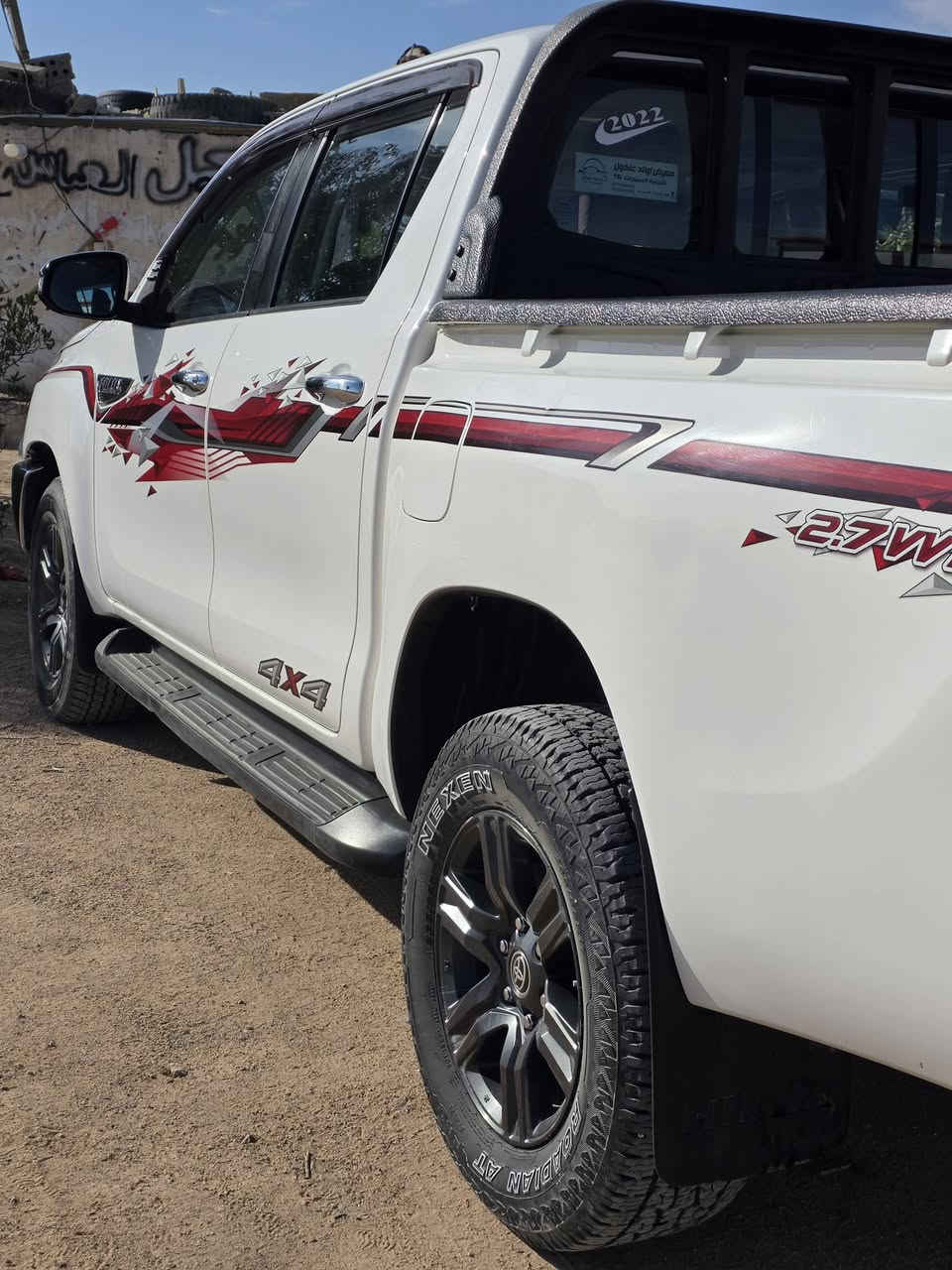 السلام عليكم تيوته هايلوكس للبيع موديل 2022 رقمه كربلاء مداور ثاني يوم سياره كفاله تخم تاير مكاني كربلاء  للستفسار ***********
