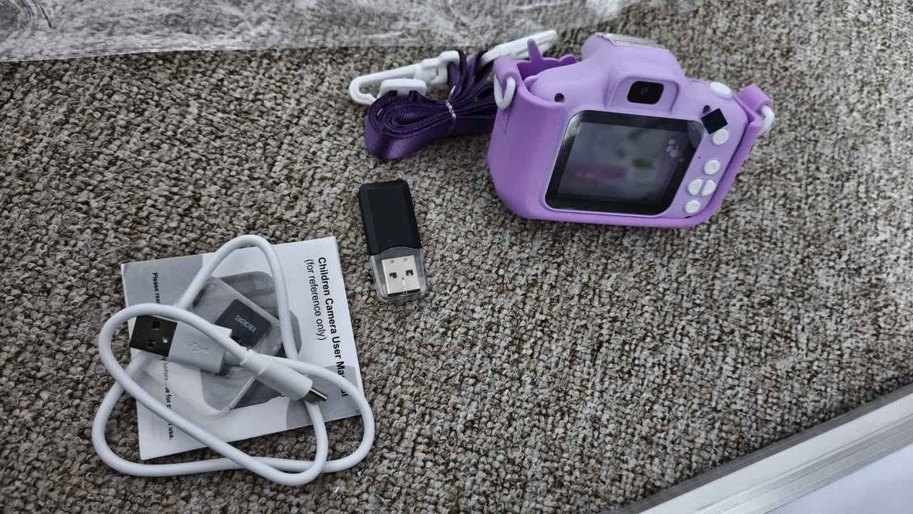 🇹🇯
زاینێکی منداڵانە و ڕەنگی جوان
👶 تایبەت بۆ منداڵان – قەبارەی سووک و بەهێز
📷 وێنە و ڤیدیۆی کوالێتی باش
🖥️ شاشەی پشتەوە بۆ بینینی وێنەکان
🔋 شەحنکردن بە USB
💾 پشتگیری کارت مێمۆری (هەیە لە پێکەوە)
🎁 گونجاو بۆ دیاری و فێرکردنی منداڵان
✨ ڕێگایەکی خۆش بۆ ئەوەی منداڵەکەت داهێنانی خۆی پیشان بدات!
📦 پێکهاتەکان:
– کامێرا
– کارت مێمۆری
– کێبڵی شەحن
– باڵبەست/سەرشان
– ڕێنمایی بەکارهێنان

🇮🇶
🎨 تصميم طفولي جذاب وألوان جميلة
👶 مخصصة للأطفال – خفيفة الوزن ومقاومة للاستخدام اليومي
📷 تصوير صور وفيديو بجودة جيدة
🖥️ شاشة خلفية لعرض الصور
🔋 شحن عبر USB
💾 تدعم كرت ذاكرة (مرفق)
🎁 هدية رائعة لتنمية إبداع الأطفال
✨ دع طفلك يوثق لحظاته الجميلة بعدسته الخاصة!
📦 محتويات العلبة:
– الكاميرا
– كرت ذاكرة
– كابل شحن
– حبل/حزام حمل
– دليل الاستخدام

..... أربيل, العراق


**إذا كنت صاحب هذا الإعلان وتريد حذفه لأي سبب، رجاءا أرسل رسالة إلى الدعم الفني**