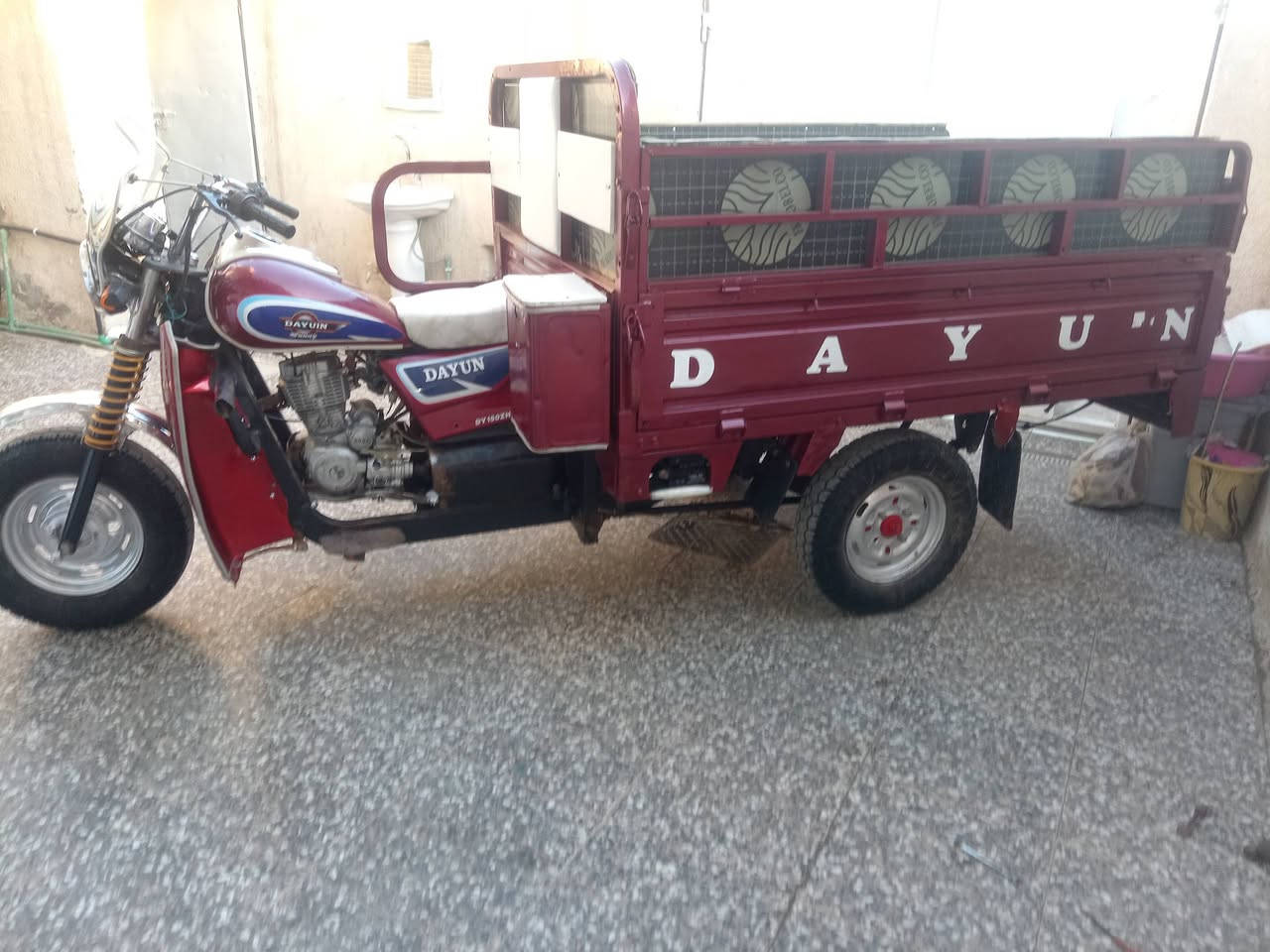 السلام عليكم ستوته ديوان ٢٠١٨اوراق كامله كهربائيات شغاله سلف هندر السعر مليون وميتين وخمسين وبيها مجال قليل مكاني بغداد على السياحي مقابل حسينيه المعامل ***********
