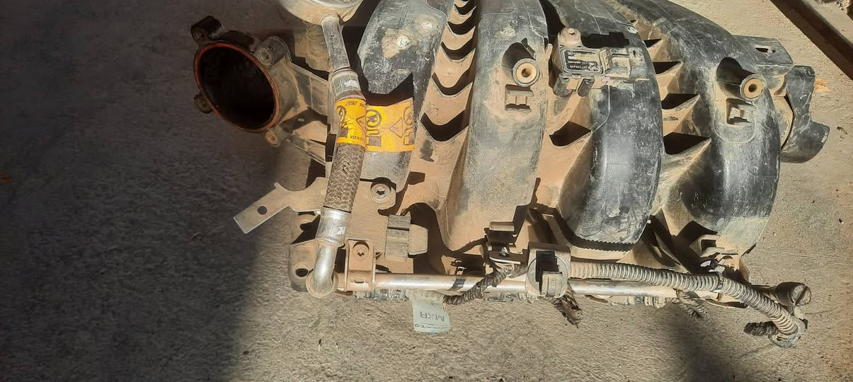 السلام عليكم
اغرض شوفر ليت سونك للبيع
مروحة راديتر 
دواسة بنزين
شوتة كاملة مع ايرفيو
مسطرة نوزلات مع ثلاجة وملحقاتها كاملة 
السعر ٥٠ الف
العنوان بغداد حي الاعلام


**إذا كنت صاحب هذا الإعلان وتريد حذفه لأي سبب، رجاءا أرسل رسالة إلى الدعم الفني**