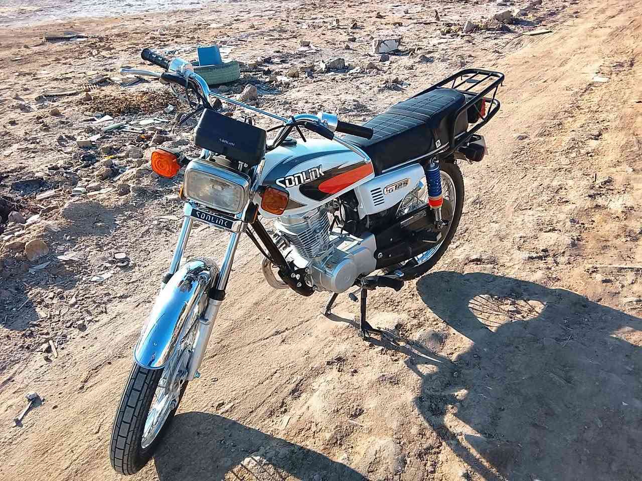 لبيع دراجه يراني4 سونك موديل 2025سعر 600مكاني بغداد المدينة اتصل 0775 035 8141
