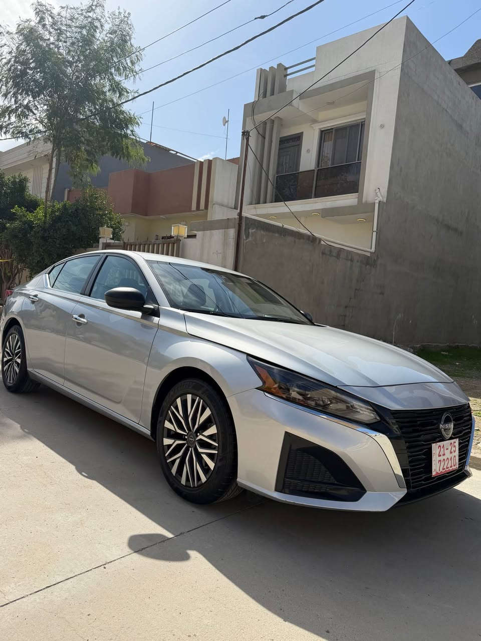 سلام عليكم 
نيسان التيما ٢٠٢٤sv
ماشيه ٣٩الف 
السياره بدون صبغ 
رقم كاتي وياها ٩٠يوم 
مكان السياره كركوك 
سعر ١٧٣بيها مجال 
رقم *********** كركوك, العراق
