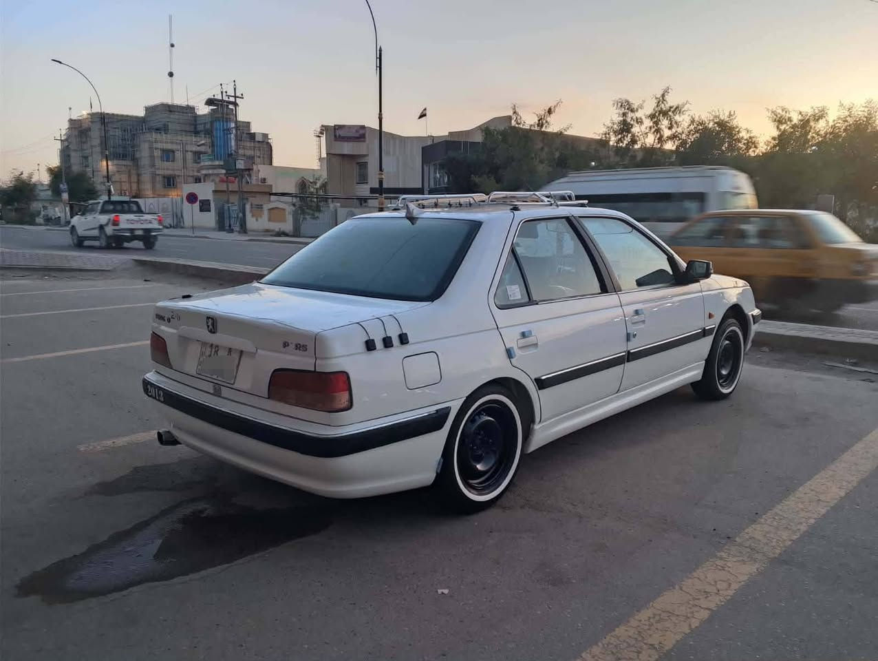 يا الله للبيع بيجو باص موديل 13 رقم بابل انجليزي مميز تبريد شغال حداديه جديده تخم تاير جديد كهربائيات كلها شغاله جاهزه من كل شيء بالعافيه اللي يشتريه العنوان في بالحله الرقم ***********
