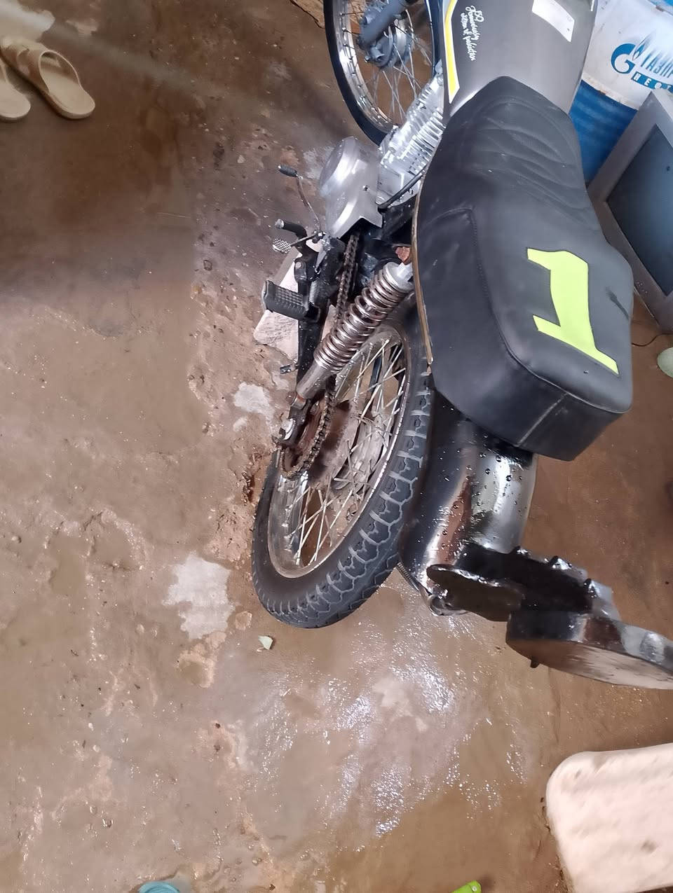 نامه شلامجه مديل 24 محرك بلدي مكان بصره ابو خصيب سعر 400 واتساب ***********
