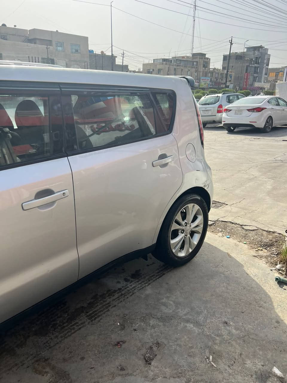 سلام عليكم صول موديل 16 مكينه 2000 جيتي ار مكان بغداد مدينة الصدر السياره بسمي سنويه 27السعر 94نتصال ***********
