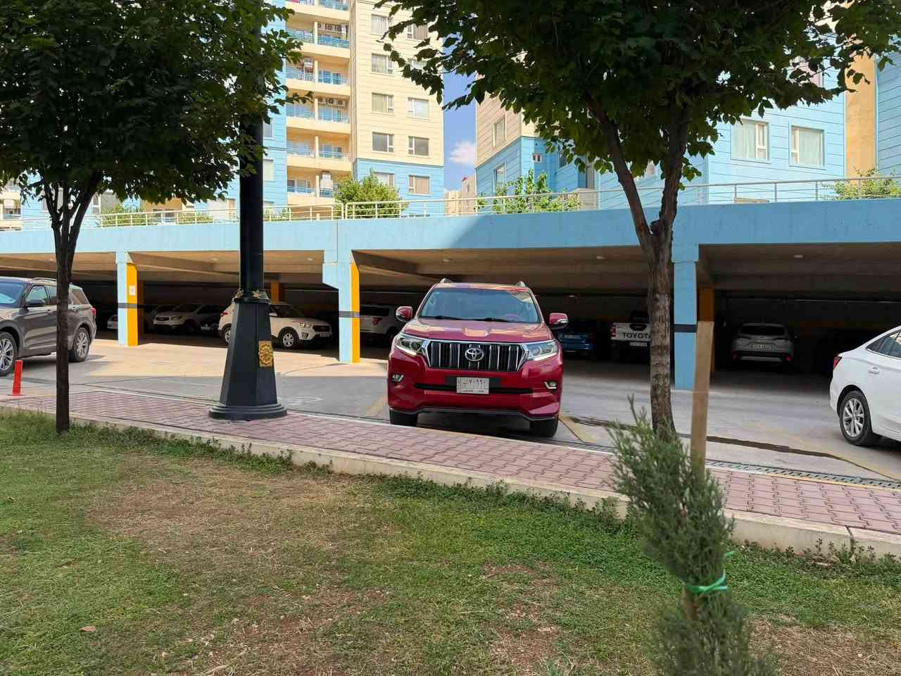 برادو 2019 بغداد txs
مكفولة بارد وصبغ 
مكينة 6
باسمي 
ماشية 92 الف
كشنات جلد
كشنات كهرباء
ثلاجة
دبل تانكي
مكينة كير تبريد مكفولة من كلشي 
وباقي تفاصيل السيارة معروفة
السعر 365
مكانه بغداد البياع
***********
