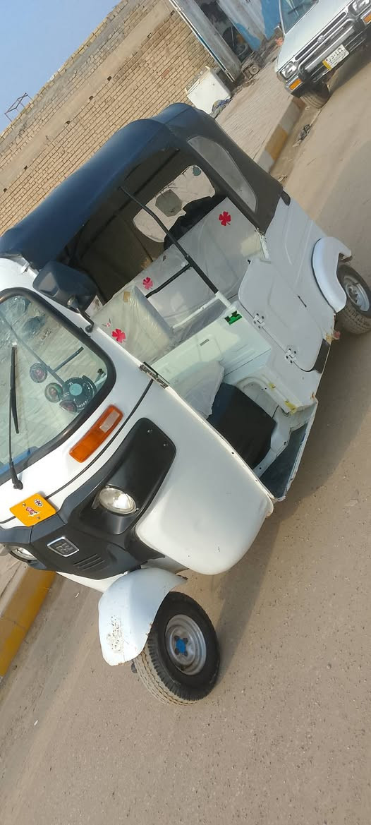 سلام عليكم للبيع تكتك 22 ناصريه قضاء الفجر تصال ***********
