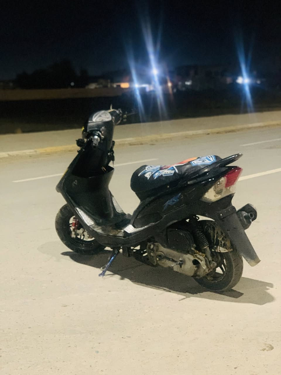 سلام عليكم ماكس عدله بوشه 55 شلعه ومعدل طيران محركه ناعم  وياله ام النجمه الاصلي دبلات رياضي لايت وهورن شغالات  المكان القادسيه شارع ابو عكرب السعر 400 وبيهه مجال للشراي للاستفسار*********** فقط واتساب مامتواجد هنا
