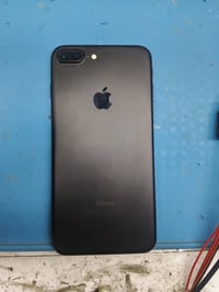 آيفون ٧ بلس • ١٢٨ • بطاريه ١٠٠