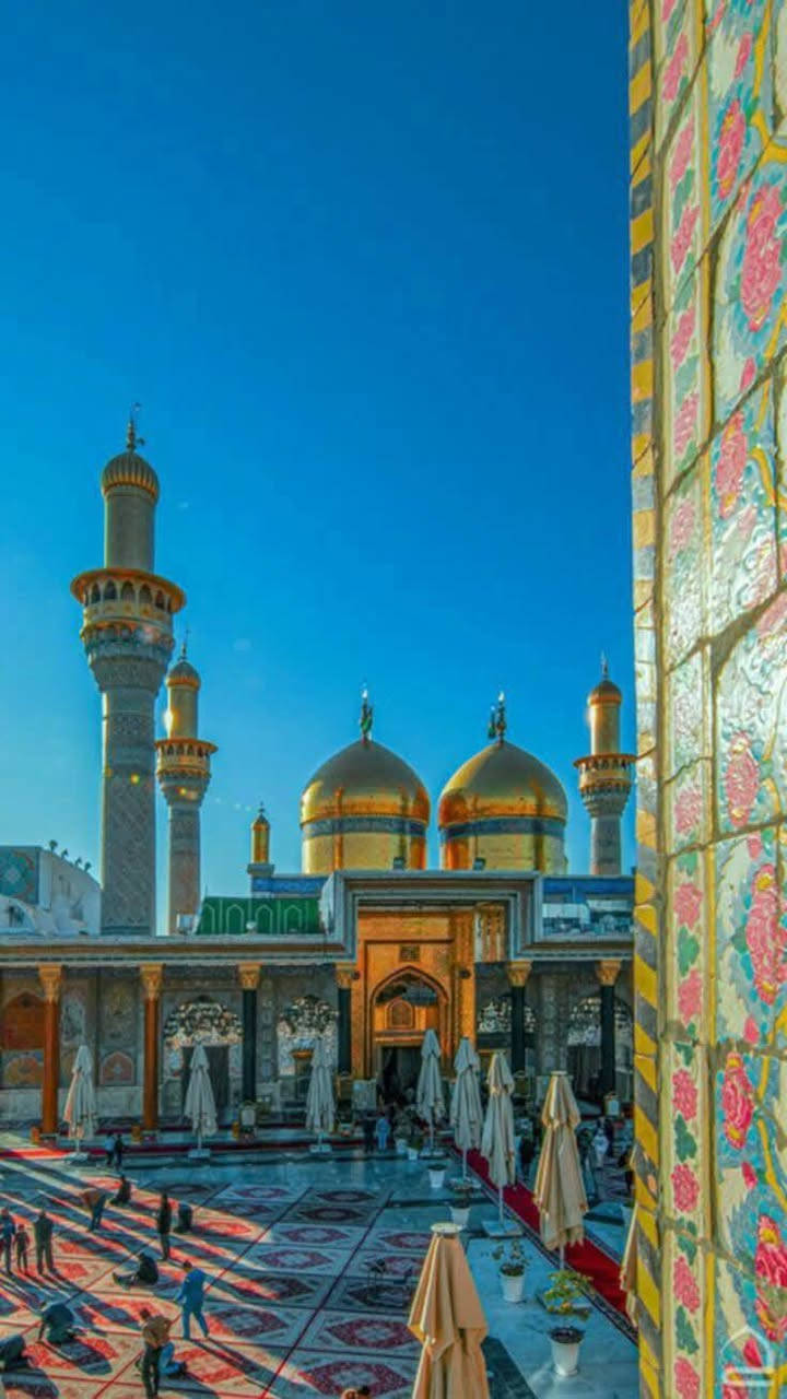 ياالله تنطلق حملتنا كل يوم الاثنين بعد صلاة الضهر إلي الأمام الكاضم 🕌 مرجع النفر (  ٧  ) تجيك السياره الباب البيت الحجز ***********  ☎️☎️   ***********  والتوفيق من الله 🤲
