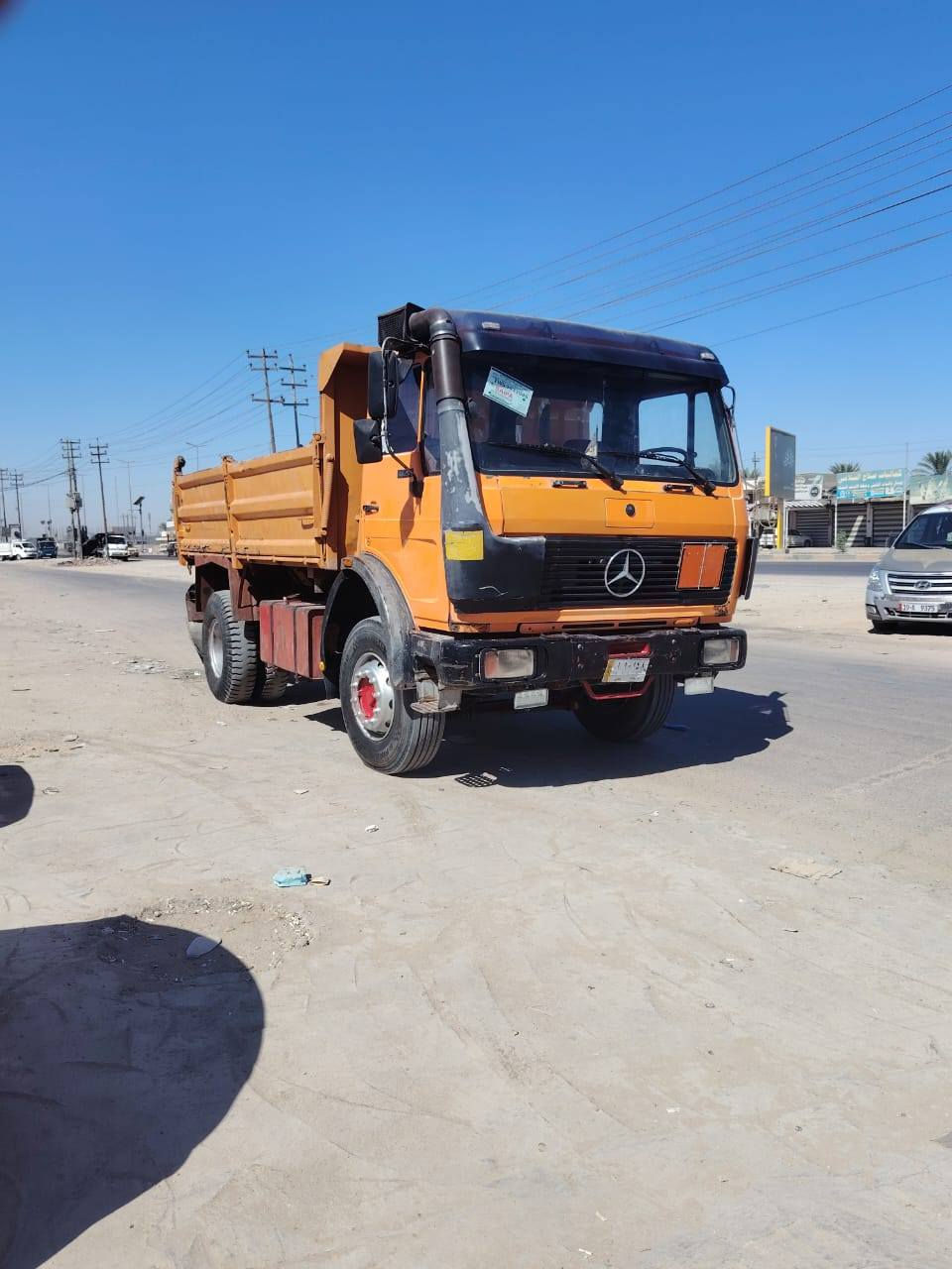 السلام عليكم البي تك البيع الموديل 88 المحرك 6 كير 25 اكسن نص جيف رقم الهاتف (***********)
