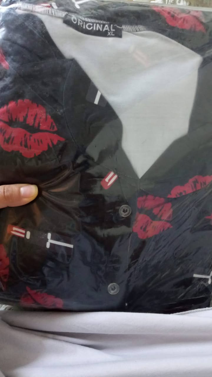 السلام عليكم ورحمه الله وبركاته تراك اوسموه بجامت نوم مكونه من ٨قطع بي الوان وقياسات  السعر٢٠الف والتوصيل مجانا كمية محدودة


**إذا كنت صاحب هذا الإعلان وتريد حذفه لأي سبب، رجاءا أرسل رسالة إلى الدعم الفني**