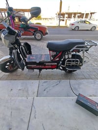 موطور شحن • بطاريات ١٠