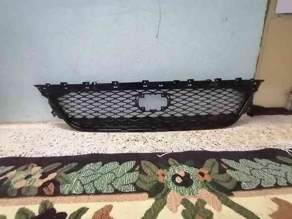 سلام عليكم شباب  شباج دعاميه اماميه في اسفل 
مع لد زينون دعاميه اماميه جيب وشد تفصيخ  كلايسر  باسفيكا كامل من موديل 22 
23
24
السعر 100الف
توصيل لجميع المحافظات ***********واتساب
