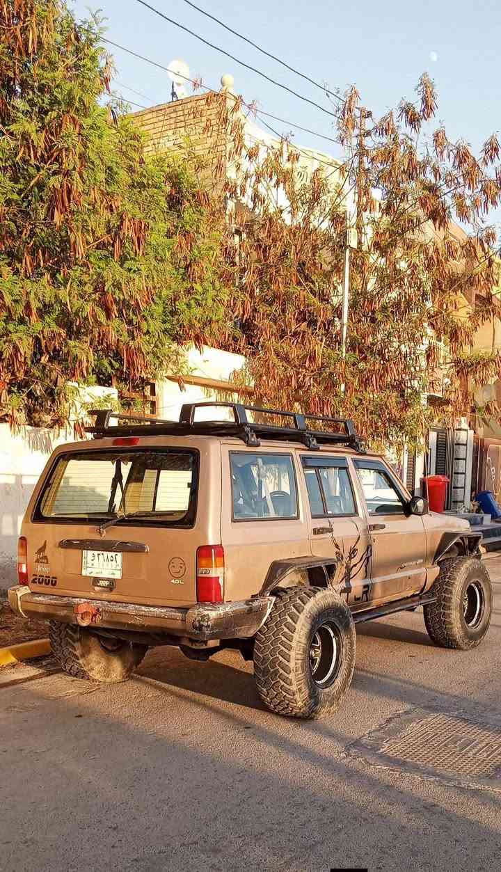 السلام عليكم جيب شيروكي كلاسك موديل 99 سيارة بلاديه اوحلوه رقم بغداد مشروع وطني باسم صاحبه سعره مناسب 55 ورقه العنوان بغداد اخوان اني مكلف بالنشر اتصلو على صاحبه هذا رقمه ***********
