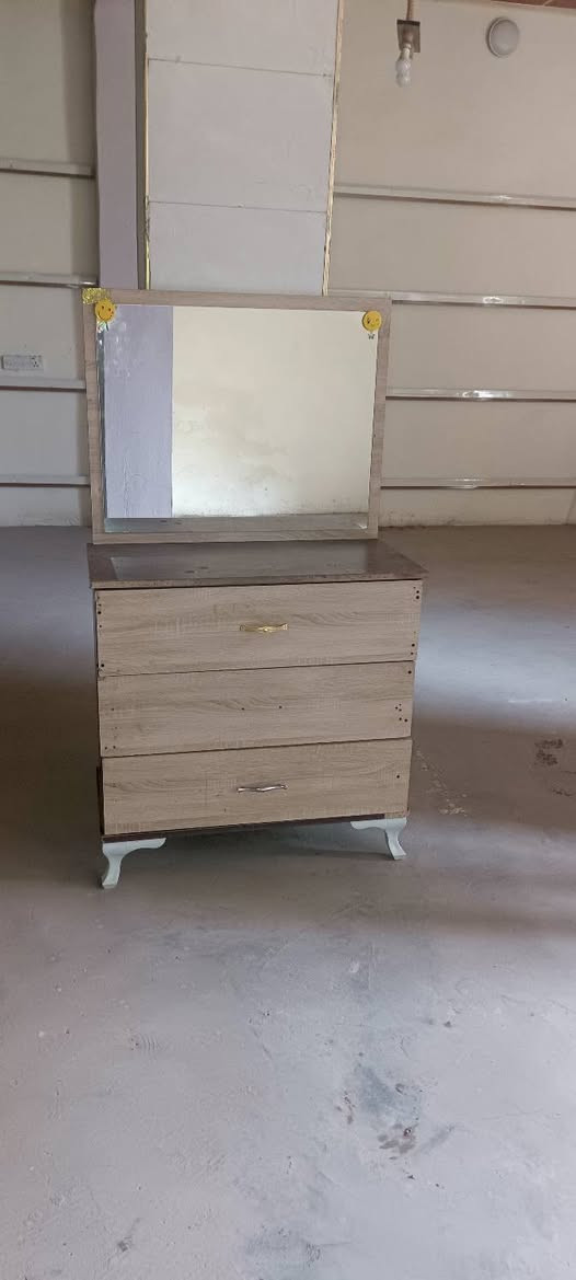 السلام عليكم
مزاد كامو الباجلاني 🌹🌹

للبيع وشراء الاثاث منزليه ❤️❤️

كاونتر ثلاجه مجمده 🌹 تلفزيون ديوان قنفات 💚 طباخ  سبلت  💚💚💚

شعندك للبيع اشتري دزلي صور على خاص او واتساب

***********
