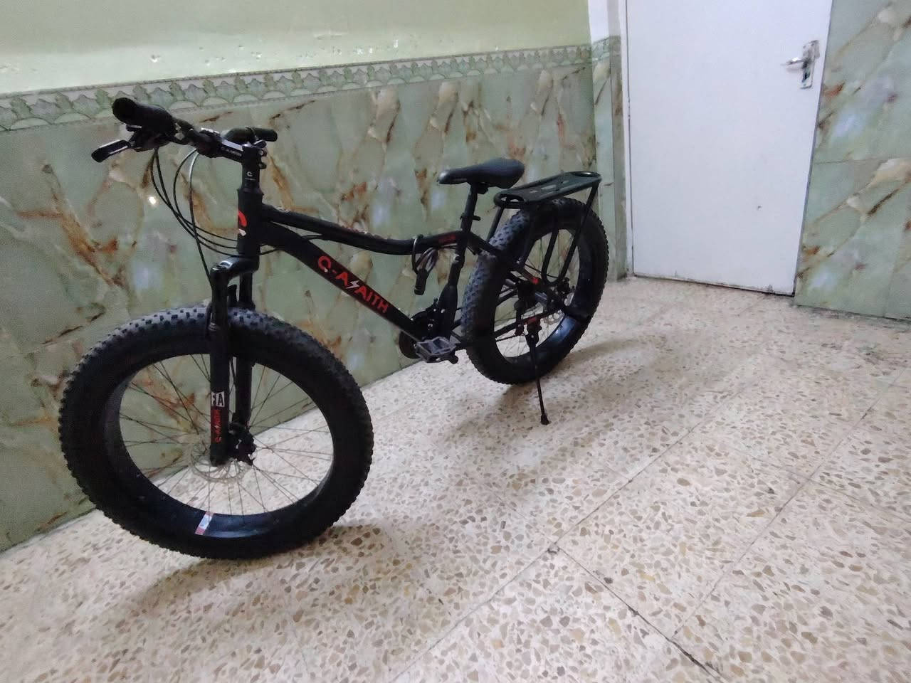 سلام عليكم بايسكل جبلي جديد وكالة شركة عالمية كير كامل مكمل سعر 200 وبي مجال مكاني بغداد الجديدة نعيريه الاتصال على الرقم ***********
