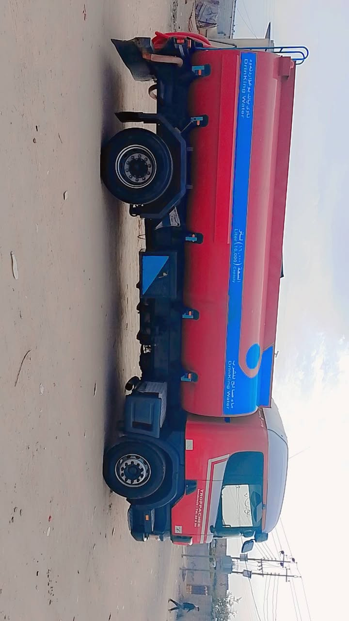 السلام عليكم السكانيه للبيع٢٠٠٤ مكينه كنتر كير ٣*٣ السياره كفاله  كلش نضيفه حوضيه ماء بلسنويه مطول تطواله اربيل علومه تانكي جديده هو جديد جاهز للعمل تريد وكاله تريد تحويل  ***********
