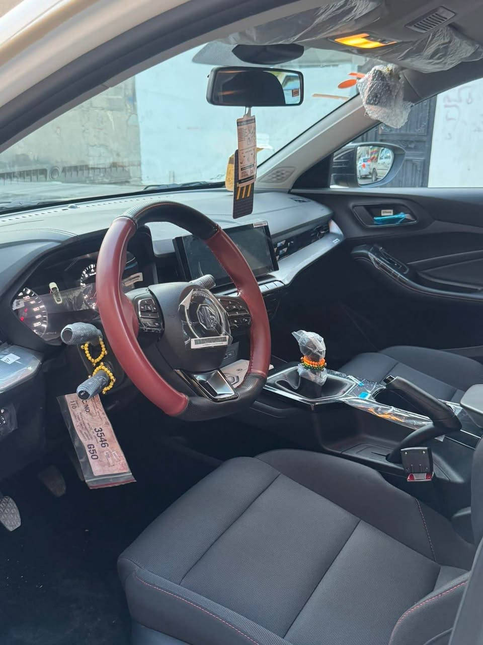 ئێمجی ٢٠٢٥ تاکسی رەقەمی چواری جارێ نەبەستراوە   تەنها ١٠ هەزار ڕۆشتووە بۆیاخیکی دەرەجە یەک کراوە زۆر جوانە بۆ زانیاری زیاتر پەیوەندی بکە 
*********** السليمانية, العراق
