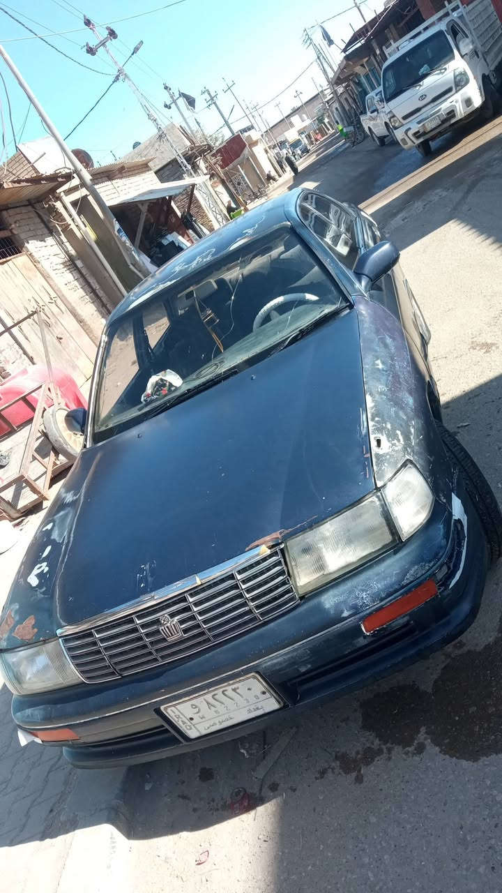 سيارة للبيع `
موديل 92 سنويتها صاقطه گير ومحرك جدد تبريد شغال كهربائية كلها شغاله تايرات جدد حداديه نضيفة سيارة شوفت عينك السعر 32 مكان البصرة المدينه ترهم بيع ومراوس الموشراي لا يتصل ***********
