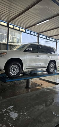 لاندكروزر • ٢٠١١ • فول مواصفات