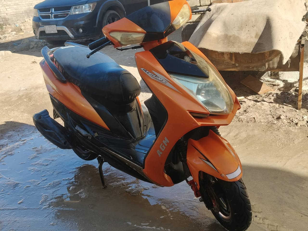 س ع    للبيع 
دراجه  سكنس  2023
  نضافه 95 %
مكينه  ستندر
  مامفتوحه 
كامله مكمله
   برغي ماعوزهه
وشرط  المكينه
  أإأذأإأ بيهه شي ترجع  
كبل  للشارع مذب عليهه ربع 
للتواصل ***********
