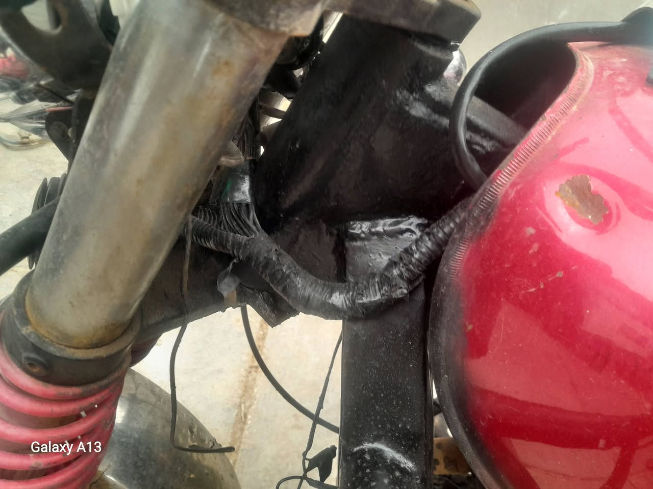 سلام عليكم ستوته للبيع موديل 2014 ستوته مصبوقه عام سعر مليون و200 وبيها مجال مكانها ديوانيه عفك ***********
