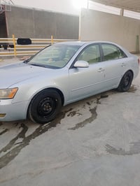 سوناتا • ٢٠٠٦ • ٦ سلندر