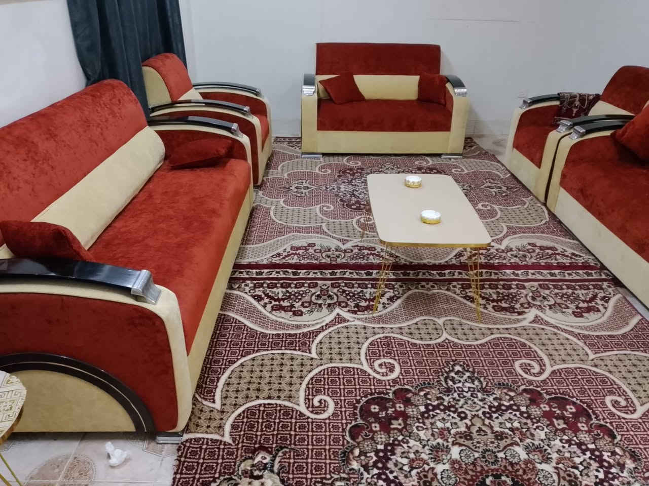 طخم قنفات ٥قطع تفصال جديد سعر ٢٠٠ قفل ***********
