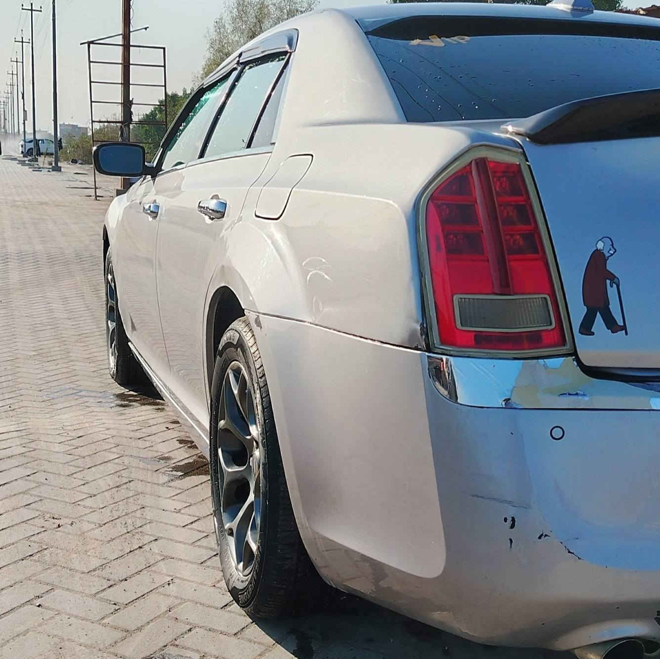 اوباما 2014اصل بليبل سياره كلش جديده فول عده الفتحه كير مكينه هيمي ذا مو 260 وخرسه مرجوعه تخم تاير حداده تبريد تدفه كامره ربع ماذب عليهه شاشه كبيره كشنات كهربائيه دواخل عسلي كصه جنطه شغل بجات وعوازل ماتبين مكصوصه متومه طبق لأصل شرط حاسبه واجها سياره جاهزه طك سويج وطلع وين مايعجبك السعر 63مكاني بصره


**إذا كنت صاحب هذا الإعلان وتريد حذفه لأي سبب، رجاءا أرسل رسالة إلى الدعم الفني**