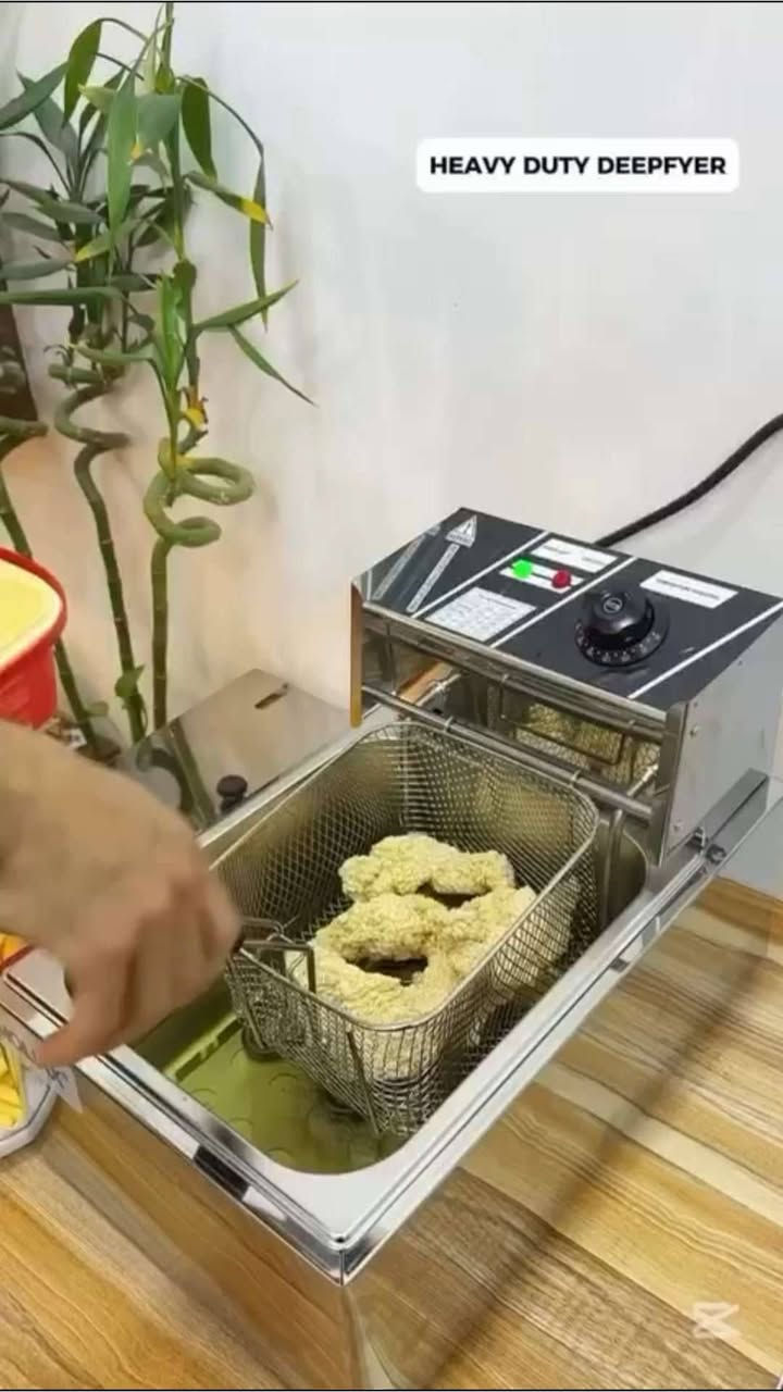 قلايه زيت كهربائيه   وكابسه صاج
سعر خاص


**إذا كنت صاحب هذا الإعلان وتريد حذفه لأي سبب، رجاءا أرسل رسالة إلى الدعم الفني**