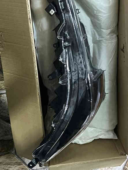 سلام عليكم متاح لايت كورلا 23 صفحة يمنه جديد بالكارتون غير مستعمل السعر 150 الف مكاني كركوك للاتصال***********
