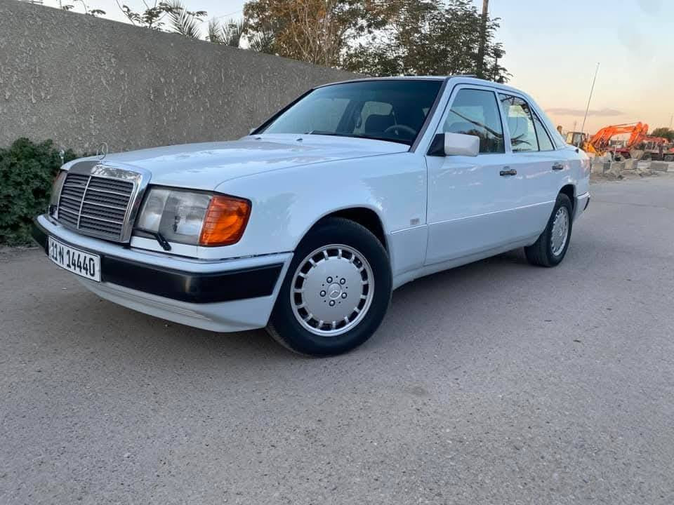 مارسيدس للبيع مديل ٩٠ مكفوله السعر ٨٠ ورقه وبيها مجال للاستفسار ***********
