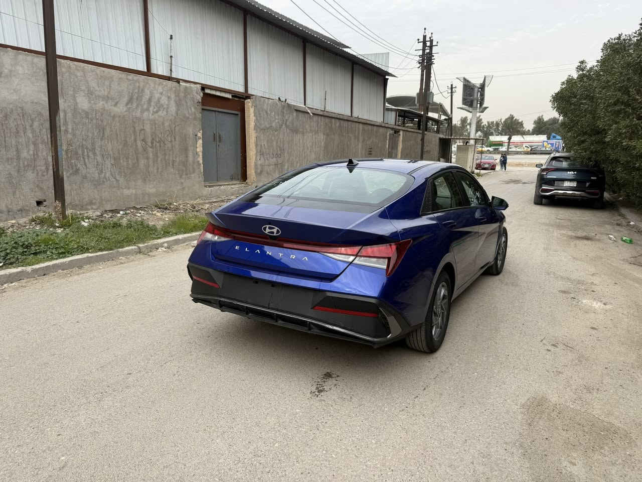 النترا 2025منفيس بسمي بدون رقم
بدون دواخل راديترات تبريد شركه مملعوب بيهن
مواصفات 
بصمه رادارات امامي وخلفي وجانبي 
تشغيل عن بعد 
تدفئه كشنات وستيرن
ماشيه 8000
سياره جديده
السعر 136بيها مجال
الاتصال ***********
بغداد كراده
