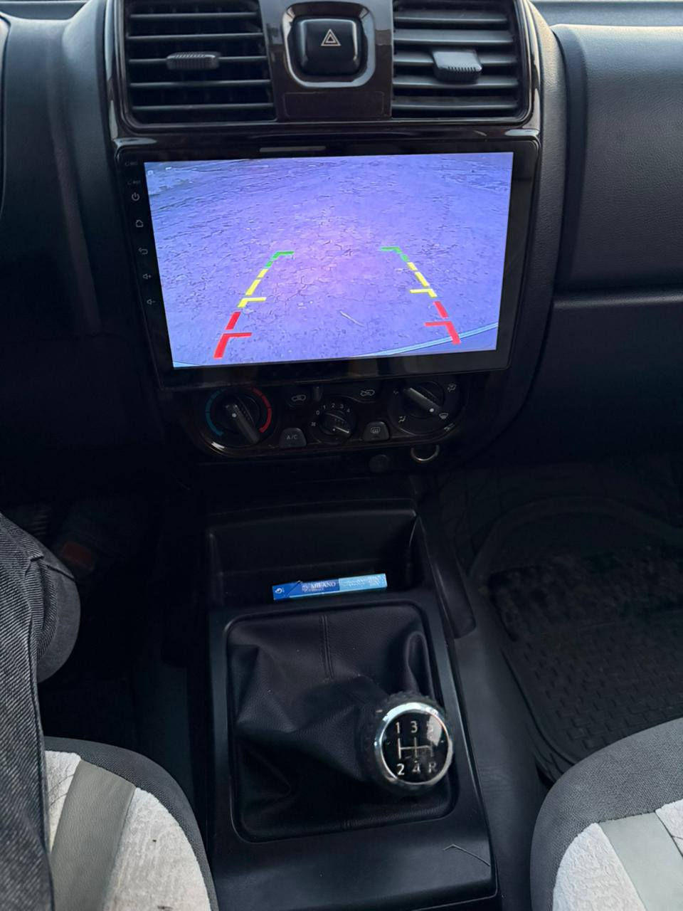 سلام عليكم كريت ويل للبيع موديل 2020 رقم واسط رقم جديد بسمي سياره مكفوله كفاله عامه من ضرر ومن صبغ فقط رصعات قليله وخدوش خفيفه متبين بس ب سونار مكينه فقط كازكيت مبدل سياره نضيفه كلشش لاستفسار لانتصال ع صاحب رقم انا مكلف بنشر واليسه صاحب سياره ***********
