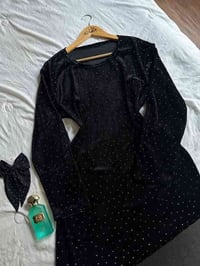 دشداشة ستراس • قطيفة كورية • فري سايز ٥٠-٨٥