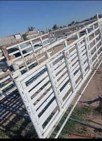 محجر كيا حمل بوري عالي  نضيف جدآ السعر 350  م 07876138898