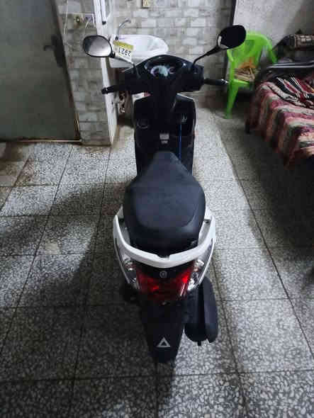 السلام عليكم شباب دراجه اكزز ياباني الحديث صارلهة سبوع نازله من الرمبه تاريخ الوصل موجود الدراجه للبيع مكاني بغداد الشعب رقم***********
