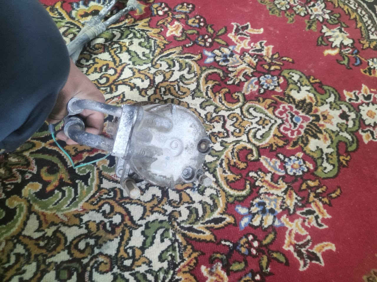 سلام عليكم اخوان
كمبريسر  اسوزه 6سلندر وارد للبيع سعر 70
فج هينو فوزه عام يرهم السعر 60 
***********
