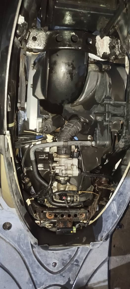 السلام عليكم؟
سكنس فحل نوزل خطين مصبوغه بكوريا.
الدراجه بانزين محسن ودهن اكسادو.
الدراجه جديده جيب فيتر وافحص .

(بيها منفيس).

السعر :1150.

الرقم:***********

العنوان :الدوره.
