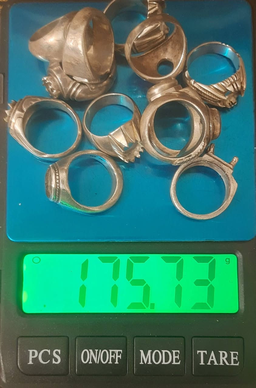 12 قالب صياغات ثقيله وزن الكل 175 غرام سعر الغرام 3500 نهائي موقعنا بغداد يوجد توصيل حسب الاتفاق


**إذا كنت صاحب هذا الإعلان وتريد حذفه لأي سبب، رجاءا أرسل رسالة إلى الدعم الفني**