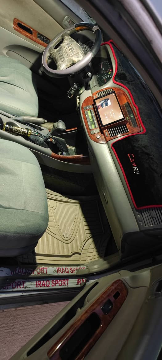 السلام عليكم كامري 2004 خليجي
مكينة 6 شرط لا تنقيص ولا تبخير و لا اصراف كير و المكينة كفالة 
حدادية جديده صار يومين من مسويها تخم تاير جديد  لايت زنون شمسي اصلي  غرفتها كلش مرتبة مثل ما واضحة بالصور شاشة و كشنات تحكم كهربائي كلها شغالة  السيارة متجاية و معمرة شواصي مكفولة عايزة رشات صبغ فقط لا غير مثل ما واضحة بالصورة 
السعر 65 
المكان النجف قضاء المناذرة 
*********** واتساب او اتصال
