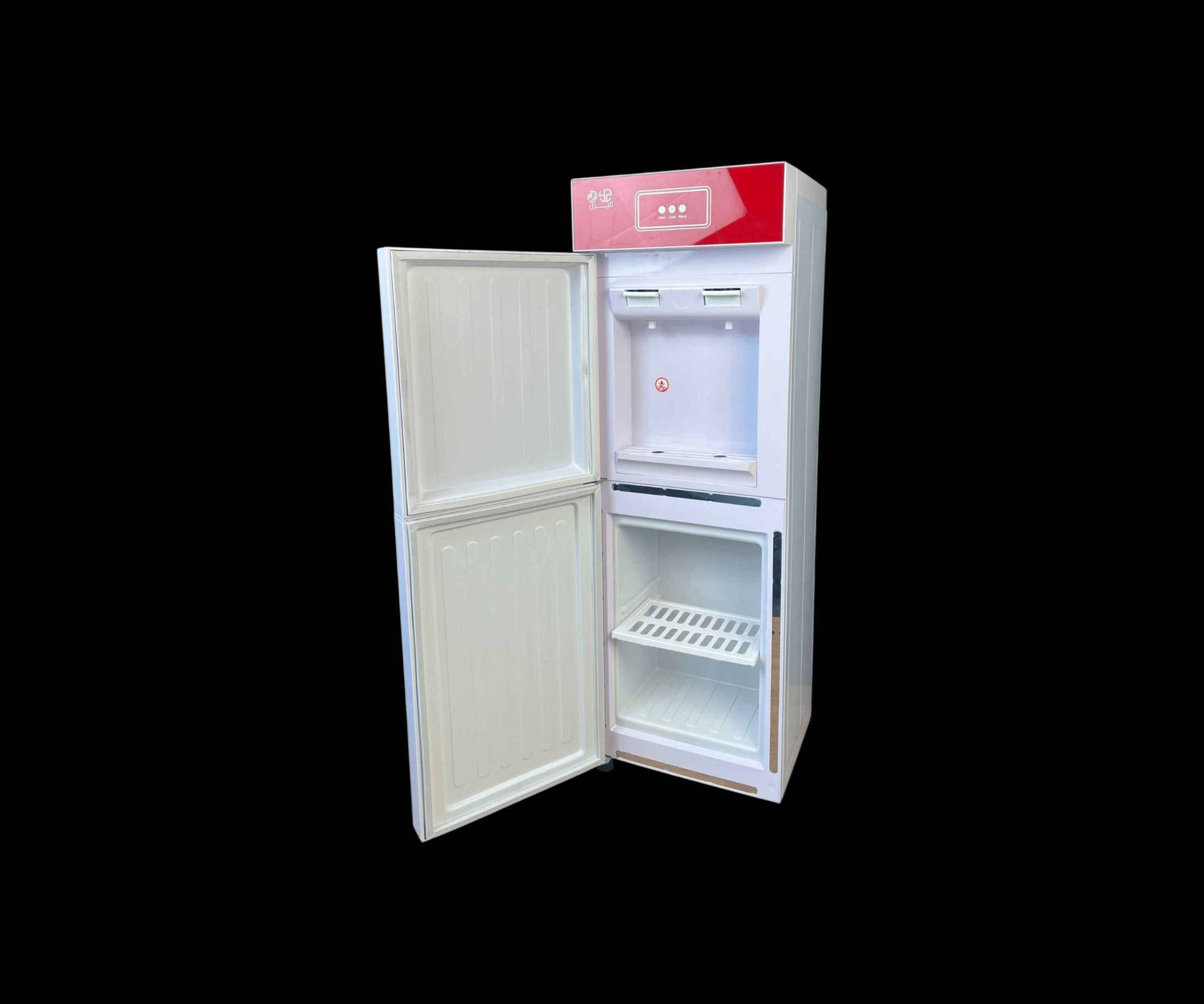 ملّيت من زحمة بطالة الماي بالثلاجة؟ 🧊 الصيف حار والثلج يخلص بسرعة؟ ومنا منا تريد استكان شاي مخدر بس تعبت من ناطرة القوري؟ ☕🔥
جبتلك الحل الملكي اللي راح يريّح بالك ويريح عائلتك أو موظفيك! 👇
👑 براد اليزن المطور بـ واجهة زجاجية ملكية 👑
مو مجرد براد.. هذا قطعة ديكور وفزعة بكل بيت ومكتب! 😎
الجهاز الأقوى 2 في 1 اللي يجمعلك الفخامة والأداء العالي:
🦾 ثلاجة حقيقية وموزع مياه بنفس الوقت: مو خزانة عادية! الجزء السفلي عبارة عن ثلاجة تبريد فعلية مقسمة بذكاء لخانين، تحفظ بيهه عصايرك، فاكهتك، أو غدا الموظفين.
🔥 هيتر جبار (ماي مغلي فوراً): صب الشاي والقهوة والمشروبات الساخنة بدون أي تأخير ولا دقيقة ناطرة.
❄️ نظام تبريد ثلج: يبرد الگلب بنص جمرة الصيف.
💎 تصميم زجاجي فاخر: واجهة أمامية من الزجاج المقسى المقاوم للخدوش بنقوش زهرية راقية (متوفر بالأحمر الناري الملكي والأبيض اللؤلؤي) يلوگ لأرقى ديكور.
🔌 أمان وتوفير طاقة: دكم خلفية مستقلة (الأخضر للتبريد والأحمر للتسخين) يعني تشغل اللي تحتاجه وتطفي الباقي، ويا قاطع أمان لحماية الأطفال وسلك أوروبي متين.
💧 حامل قوارير ذكي: انسى طشرة الماي وفوضى تبديل الدبة، القمع المدبب يثقب الغطاء تلقائياً وبدون أي تسريب!
🎁 العرض الأقوى والسعر لـفترة محدودة! 🎁
تخيل كل هاي المواصفات والفخامة وبسعر صدمة:
💰 داخل بغداد: بس 66 ألف دينار (والتوصيل مجاني بالكامل! 🛵)
💰 باقي المحافظات: بس 68 ألف دينار واصل لبايب بيتك!
يعني السعر ويا التوصيل بلاش! 🤩
📞 لا تتردد والحق على الوجبة قبل لا تخلص! للحجز والاستفسار تواصل معنا هسة على الرقم:
*********** (اتصال أو واتساب) بغداد, العراق
